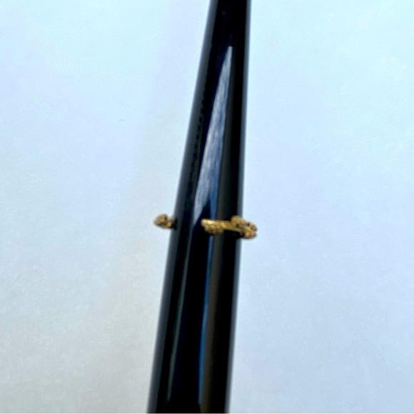 Toe Ring / Ear Cuff - Picture 4 of 4